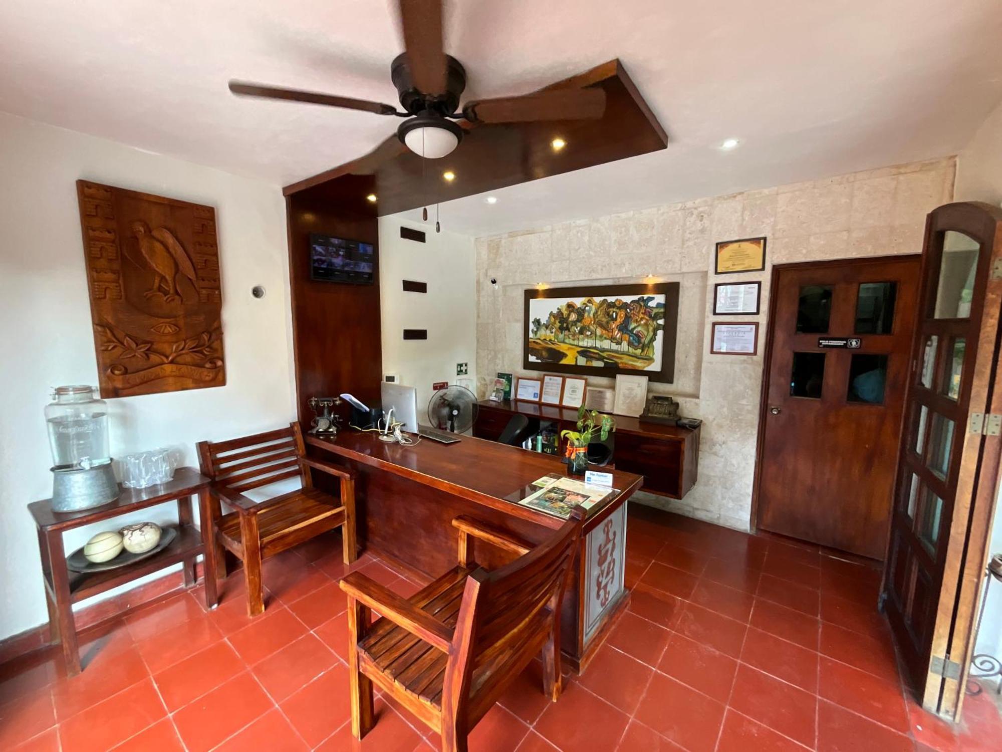 El Zaguán Colonial By Guruhotel Hotel